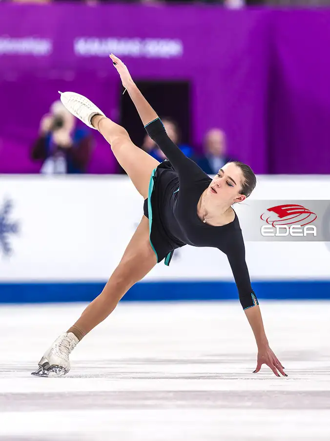 Ice Gallery Skates U.S.